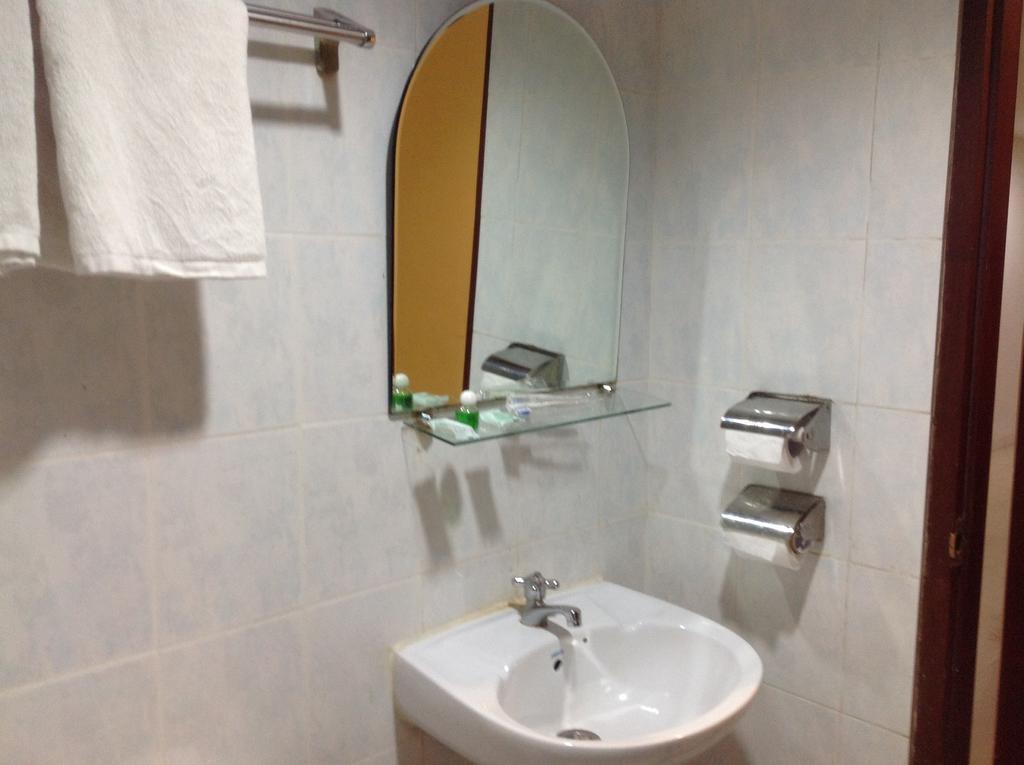 Lai Lai Mutiara Hotel Batam المظهر الخارجي الصورة